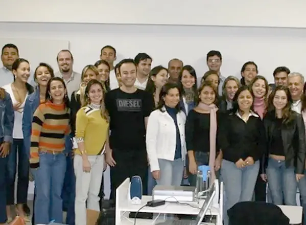 Turma da especialização em Endodontia da EndoBrasília